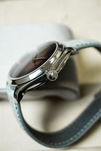 Load image into Gallery viewer, H.Moser &amp; Cie purple pioneer