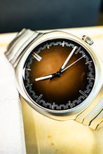Load image into Gallery viewer, H.Moser &amp; Cie smoked salmon dial